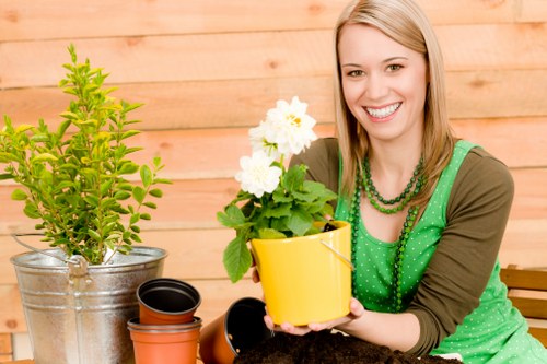 Eco-friendly sustainable landscaping features in Finsbury Park